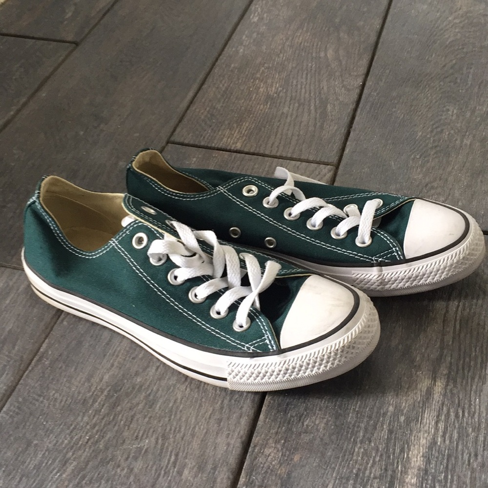 Hunter green converse